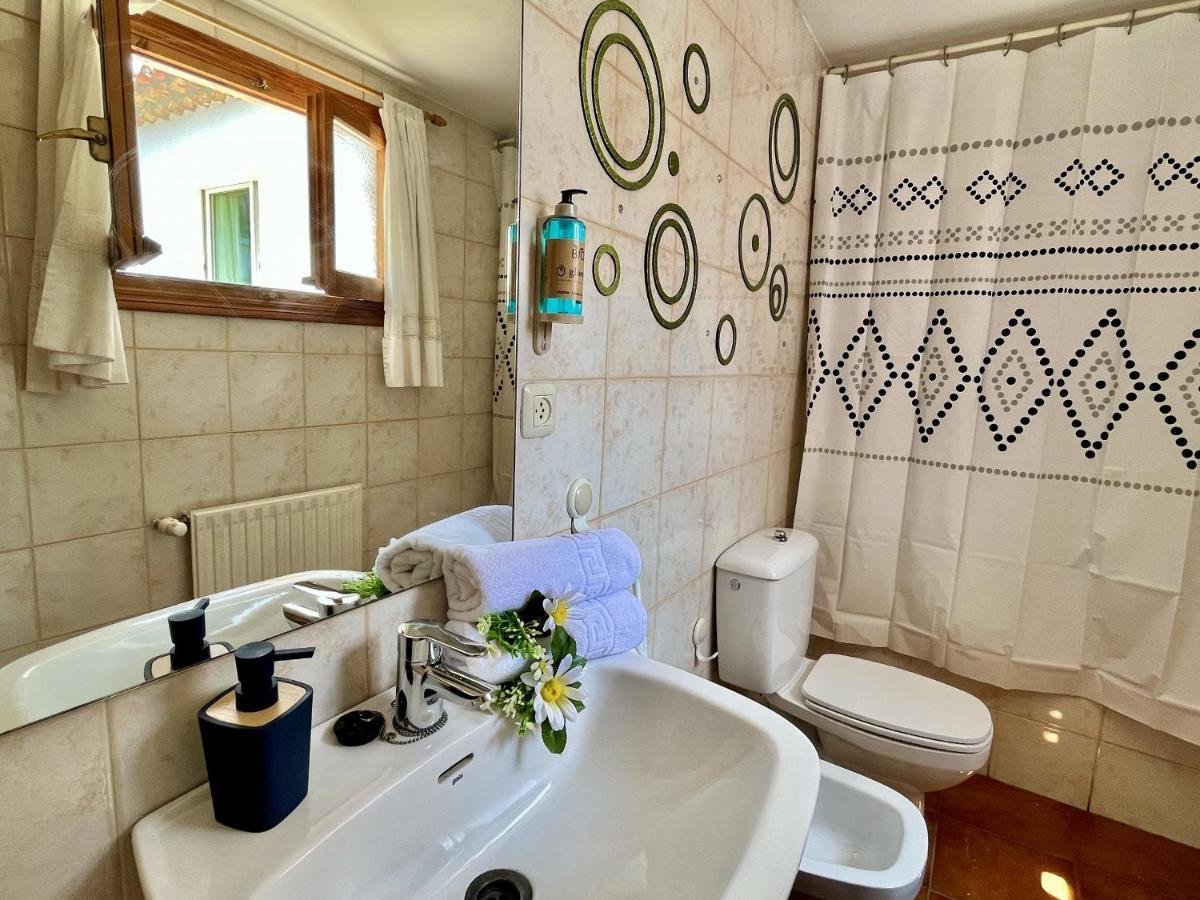 Hostal Nomadas By Gloove ビジャルバ・デ・ラ・シエラ エクステリア 写真