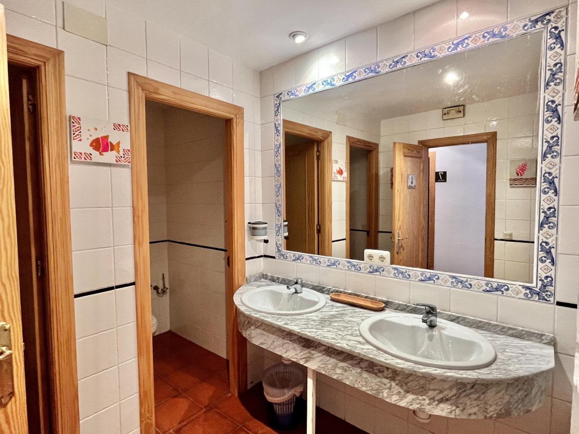 Hostal Nomadas By Gloove ビジャルバ・デ・ラ・シエラ エクステリア 写真